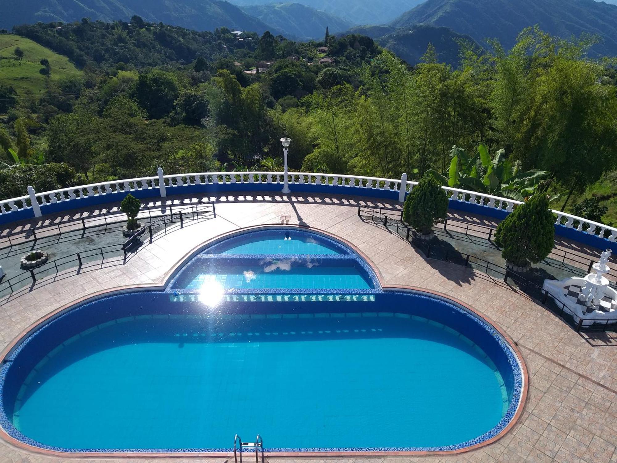 Finca Los Alpes San Jerónimo Kültér fotó